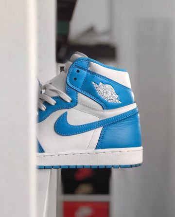 Jordan 1 unc en la cuenta de Instagram de @q_tto