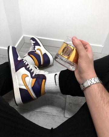 Jordan 1 the to chicago on the account Instagram of @q_tto