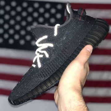 Adidas Yeezy Boost 350 V2 Static Black (Reflective) on the account Instagram of @sneakersfromfrance