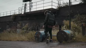 B180 Black utility vest worn by scarlxrd in his KING, SCAR. music video