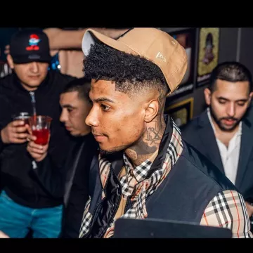 Doudoune Burberry de Blueface sur le compte Instagram de @bluefacebleedem
