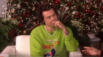 Harry Styles Clothes Outfits Brands Style And Looks Spotern