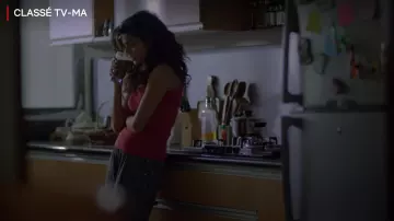 Jogging grey Kavya Kulkarni (Mithila Palkar) in The small things (S03E03)