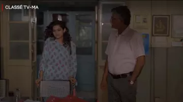 Blouse printed flower Kavya Kulkarni (Mithila Palkar) in The small things (S03E04)