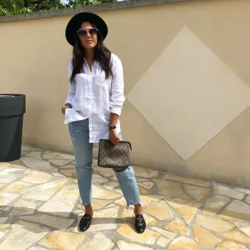 Den­im Pants of Laura Naim on the Instagram account @laura_naim