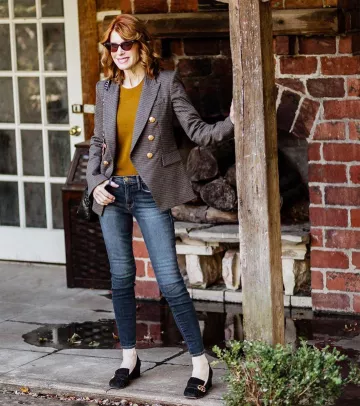Talon Pompes Noir de Cathy Williamson sur l'Instagram account @themiddlepageblog