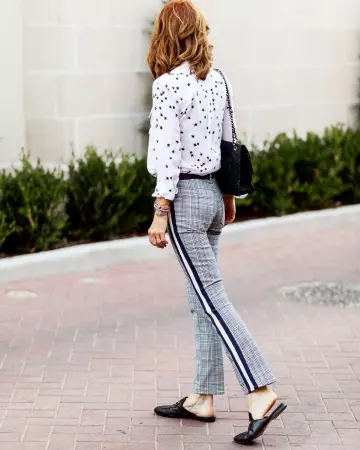Black Loafer of Cathy Williamson on the Instagram account @themiddlepageblog