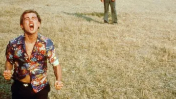 Hawaiian Floral shirt worn by Romeo (Leonardo DiCaprio) as seen in Romeo + Juliet movie wardrobe