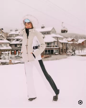Topshop Noir et Blanc Pantalon de Ski de Erin Busbee sur l'Instagram account @busbeestyle