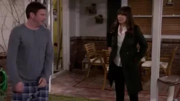 Long coat black by Joy Quinn (Elizabeth Ho) in Merry Happy Whatever (S01E06)