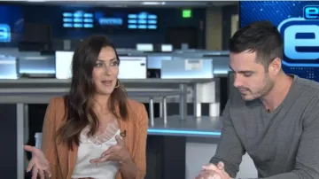 J. Ing Sophie Orange Rayé Blazer porté par Rebecca Kufrin Extra novembre 2019