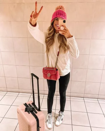 Étui en Silicone de Sable Rose de Jenniferx Lauren sur l'Instagram account @jenniferxlauren