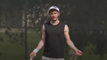 Grey sleeveless tank top worn by Forty Quinn (James Scully) in YOU Season 2 Episode 3