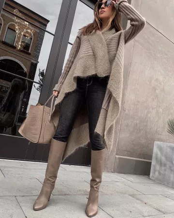 Black Jeans de Sasha Simón en la cuenta de Instagram @lolariostyle