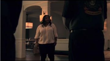 Theory White Cot­ton Shirt worn by Poppy Scoville-Parnell (Octavia Spencer) in Truth Be Told Season 1 Episode 6