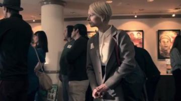 White Silk Shirt worn by Noa Havilland (Katherine LaNasa) in Truth Be Told Season 1 Episode 6