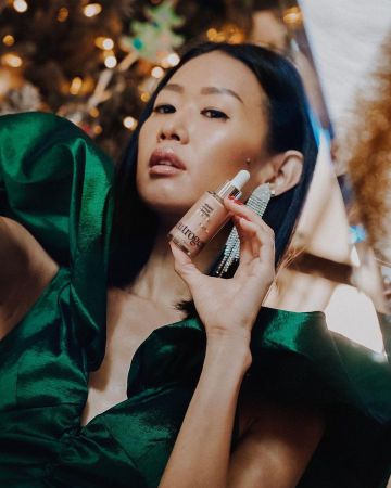 Majorelle Vestido Verde de Christine Kong en la cuenta de Instagram @dailykongfidence
