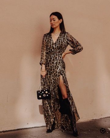 Yel­low Gold Neck­lace of Christine Kong on the Instagram account @dailykongfidence