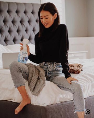 Turtle­neck Long Sleeve of Christine Kong on the Instagram account @dailykongfidence