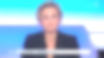 La veste esprit smoking en laine mélangée noire de Caroline Roux dans C dans l'air le 31.12.2019