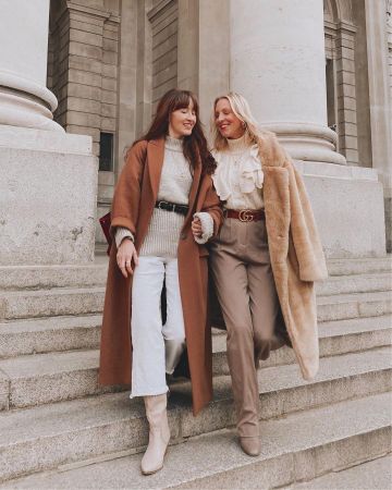 Abrigos de piel de Hannah en la cuenta de Instagram @belleandbunty