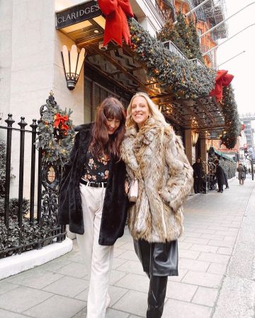 Haut imprimé d'Alice sur l'Instagram account @belleandbunty
