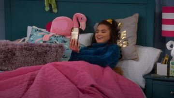 Grey Gold Foil Nap More Stress Less Pillow used by Alexa Mendoza (Paris Berelc) in Alexa & Katie Season 3 Episode 4
