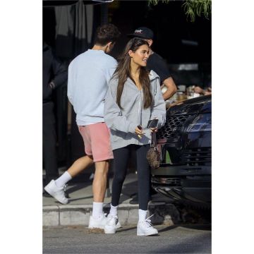 Nike Air Force Sneak­er worn by Madison Beer Los Angeles January 2, 2020