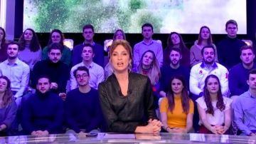 The combination cut close to the body of Isabelle Ithurburu in Canal Rugby Club the 05.01.2020