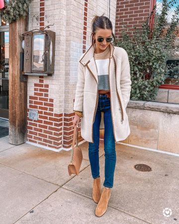 Madewell Faux Shearling Coat of Lauren kay en la cuenta de Instagram @laurenkaysims