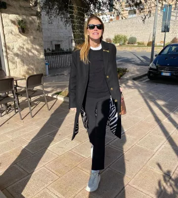 Versace Tai­lored Coat worn by Anna Dello Russo History Di Vignola January 4, 2020