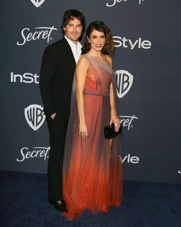 Lala Lexa Victoria Clutch in Tobacco worn by Nikki Reed at the Golden Globes