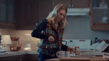 Dark blue skinny jeans with pocket flap worn by Carol Baker (January Jones) in Spinning Out Season 1 Episode 7