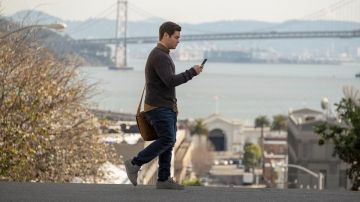 Grey sneakers worn by Phil (Adam DeVine) as seen in Jexi