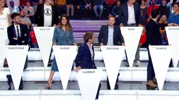 The gold sandals flame Karine Ferri in The big contest of the leaders of the 10 01 2020