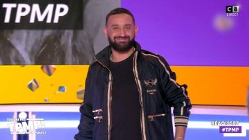 La veste noire Balmain x Puma de Cyril Hanouna dans Touche pas à mon poste
