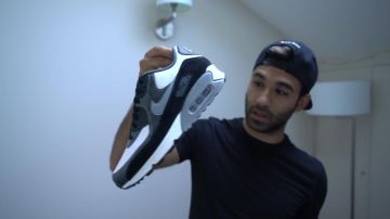 The pair of nike air max 90 python Anil B-Anil Brancaleonie in the video ALL MY SNEAKERS (Nike, Off White, Dior...) 