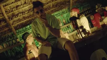 Le t-shirt vert pâle porté par N.O.S dans PNL - Blanka [Clip Officiel]
