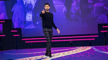 Plaid pants of Himself - Host (Hasan Minhaj) in Patriot Act with Hasan Minhaj (S03E05)