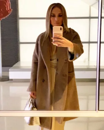 Hermes Croc Birkin Bag usado por Jennifer Lopez Hustlers Conferencia de prensa 6 de enero de 2020