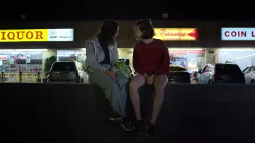 Cargo Joggers worn by Izzie (Fivel Stewart) in Atypical (S03E09)