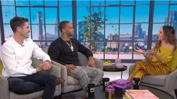 Pantalón de pana Ulla Johnson usado por Lilliana Vazquez en E! Noticias enero 10, 2020