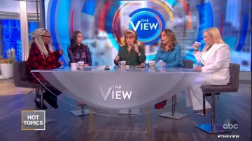 Elie Tahari Costume Blanc Pantalon porté par Meghan McCain sur Le point de Vue le 13 janvier 2020
