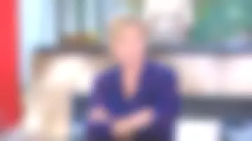 Chemise portée par Anne-Elisabeth Lemoine dans C à Vous