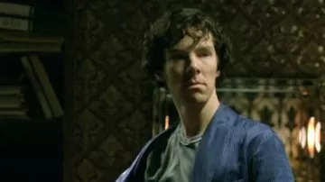Blue Striped Dressing Gown of Sherlock Holmes (Benedict Cumberbatch) in Sherlock (S01)