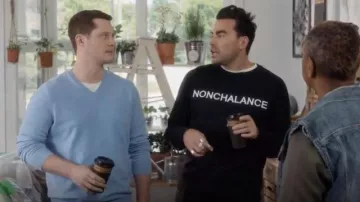 Nonchalance Sweatshirt of David Rose (Daniel Levy) in Schitt's Creek (S05E08)