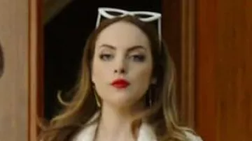Sunglasses of Fallon Carrington (Elizabeth Gillies) in Dynasty (S02)