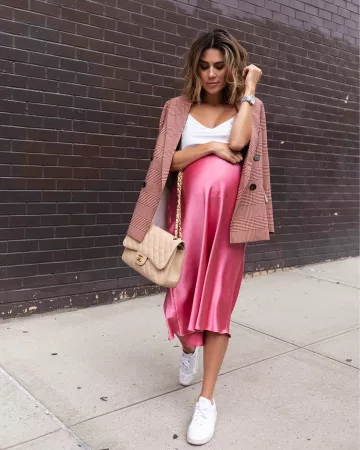 Bolso Chanel de Christine en la cuenta de Instagram @christineandrew