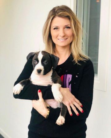 Le pull Cosmic de Sandrine Arcizet sur le compte Instagram de @sandrinearcizet