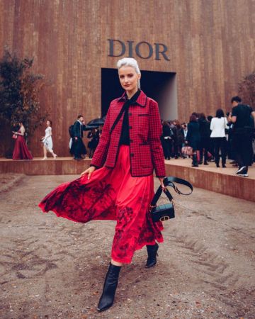 Sac Box 30 Montaigne en agneau dior de Victoria sur le compte Instagram de @inthefrow